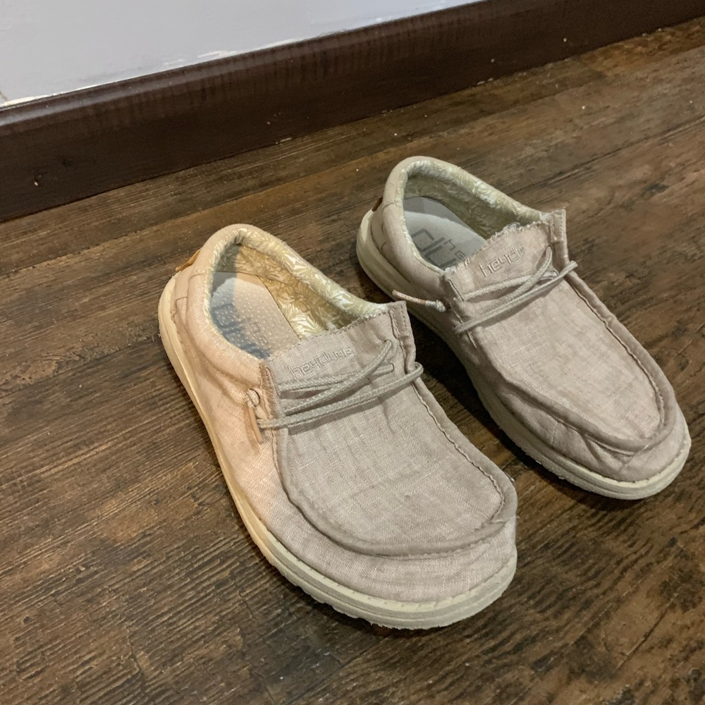 Beige Wally Hey Dudes Y5/L6